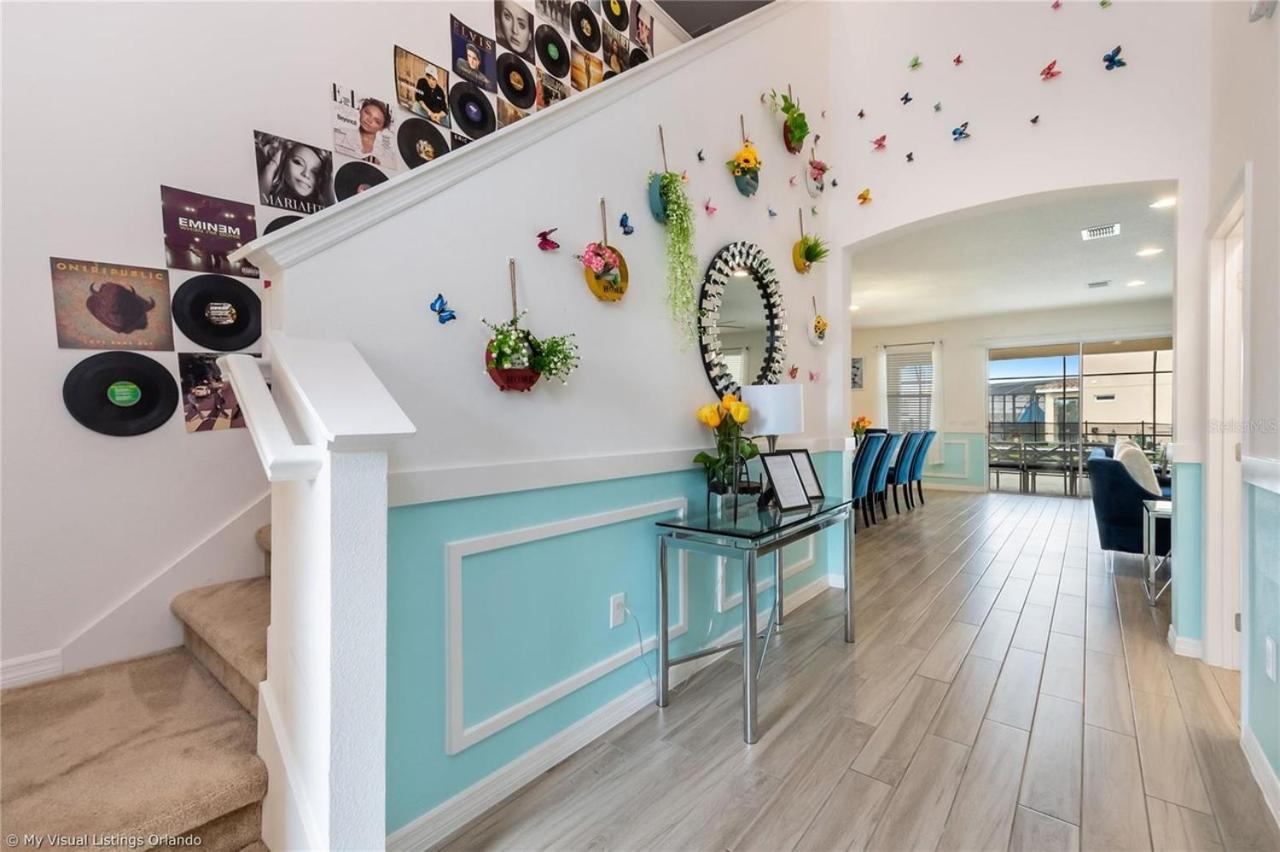 Oakwood Oasis Hotel Davenport Bagian luar foto